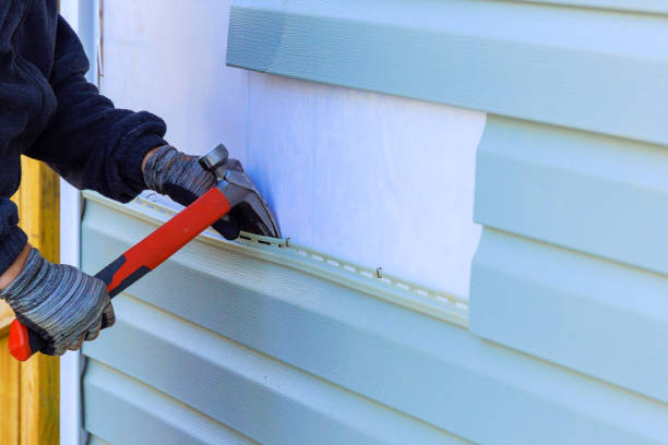 Reliable Emergency Siding Repair contractor in Bloomington, TX by Creative Siding